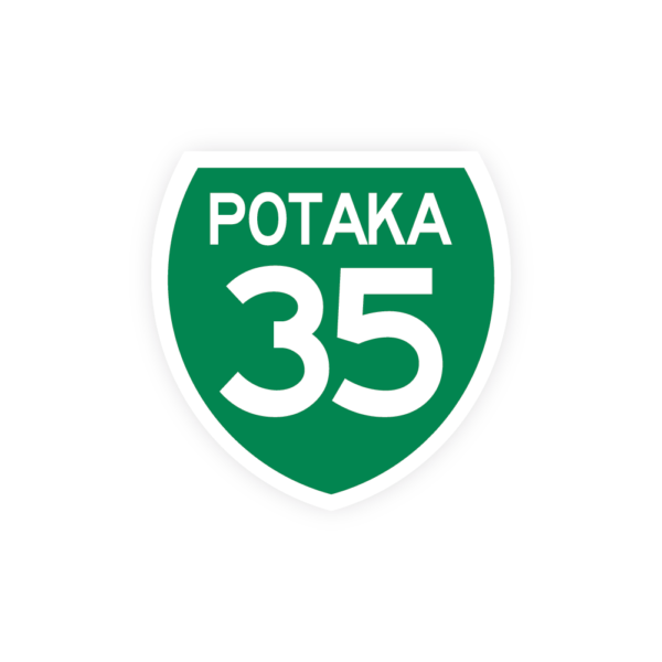 Potaka, Highway 35 - Image 4