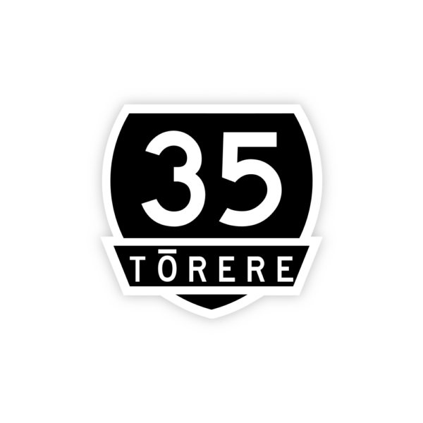 Torere Highway 35 With Banner - Image 4