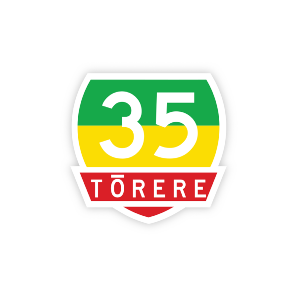 Torere Highway 35 With Banner - Image 2